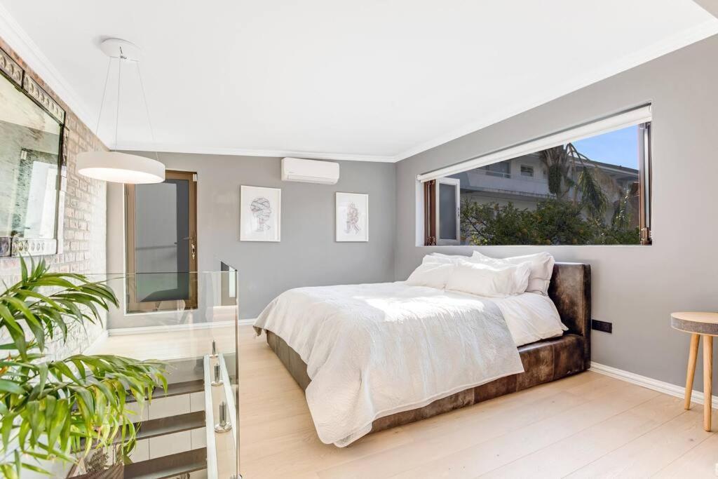 Point Gem Apartment