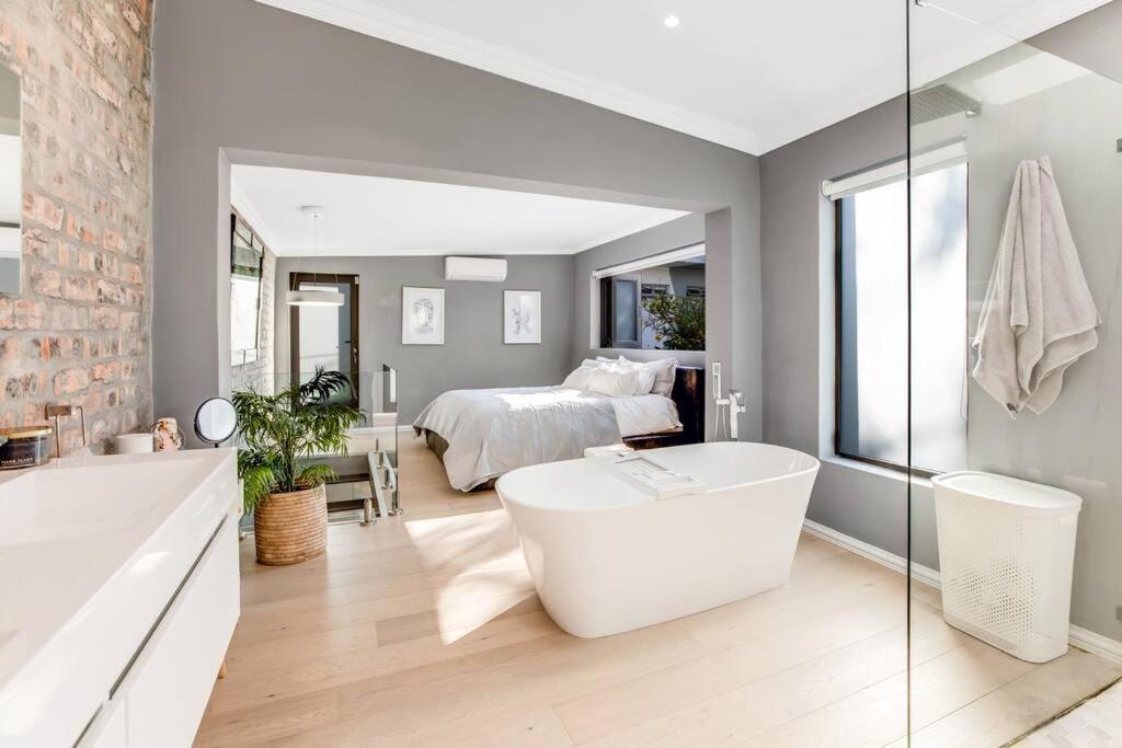 Point Gem Cape Town